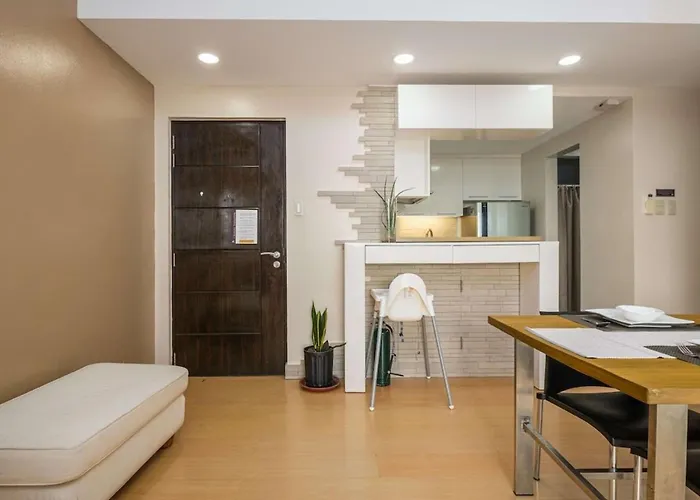 Modern Luxe Stay: 2br Escape *