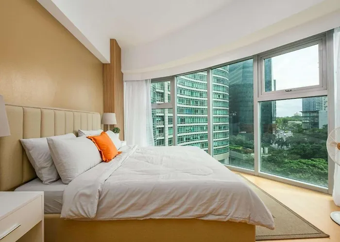 Modern Luxe Stay: 2br Escape