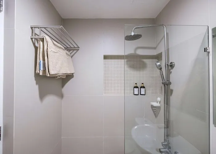 Apartamento Modern Luxe Stay: 2br Escape