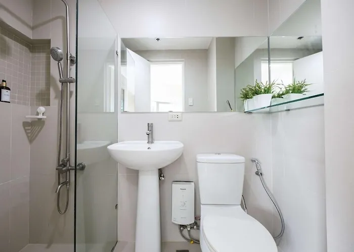 Modern Luxe Stay: 2br Escape *