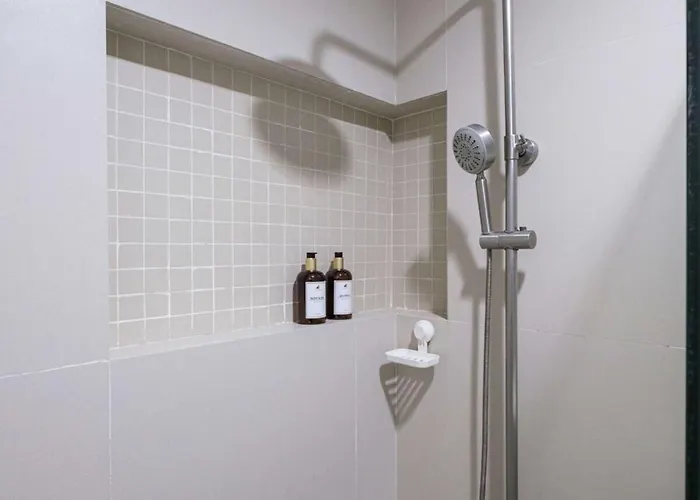 Apartamento Modern Luxe Stay: 2br Escape *